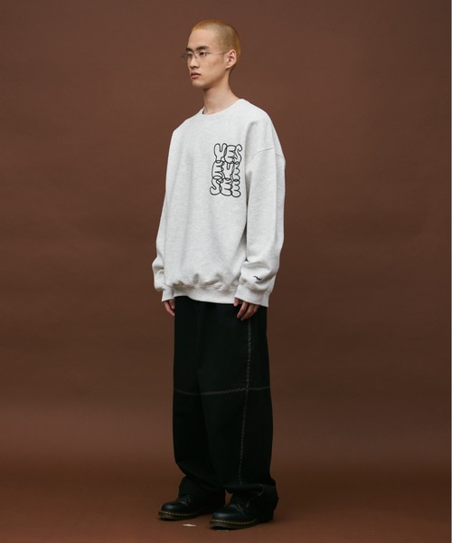 YESEYESEE（イエスアイシー）の「C-Logo Sweatshirt（スウェット