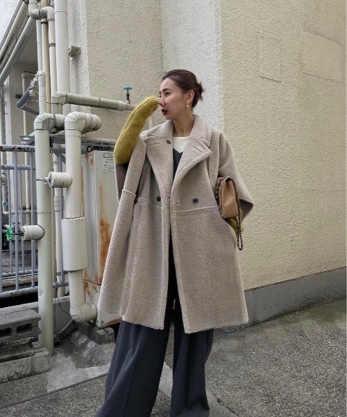 Ameri（アメリ）の「REVERSIBLE BOA PONCHO COAT（ポンチョ）」 - WEAR