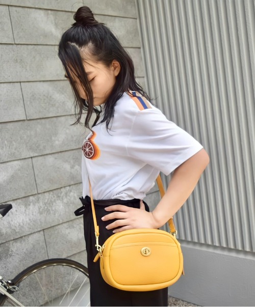 COACH（コーチ）の「カメラ バッグ（ショルダーバッグ）」 - WEAR