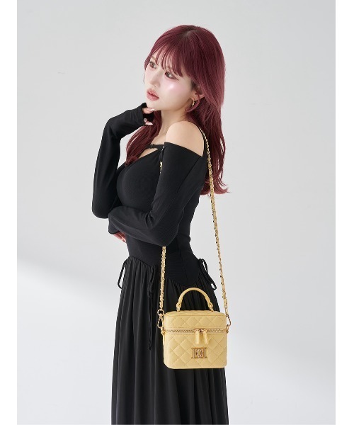 Darich（ダーリッチ）の「【ゴールドパーツ】キルティングスクエアミニ