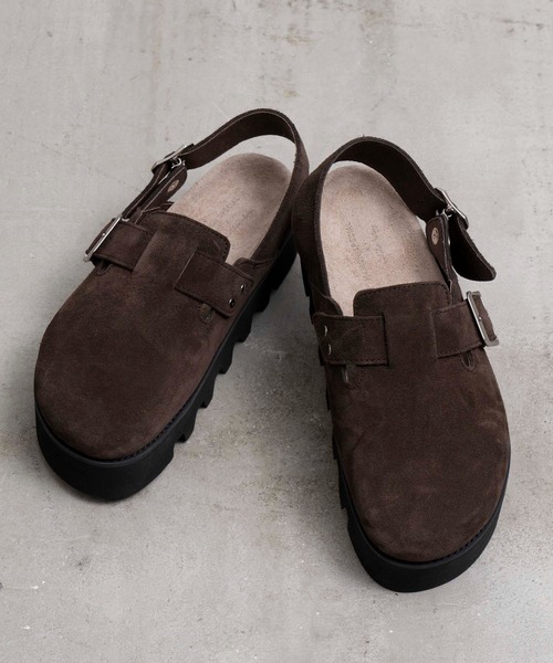 MAISON SPECIAL（メゾンスペシャル）の「Grommet Mule Sandals