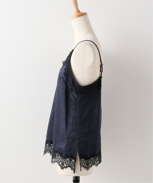 Noble（ノーブル）の「リバーレーストリミングサテンキャミソール2