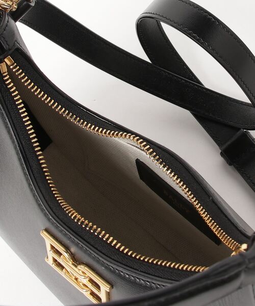 BALLY（バリー）の「BLEYR（ボディバッグ/ウエストポーチ）」 - WEAR