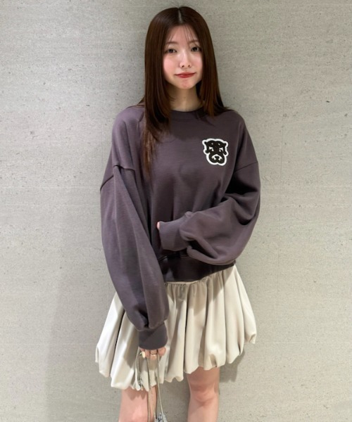 SNIDEL（スナイデル）の「Sustainableワッペンロゴスウェット