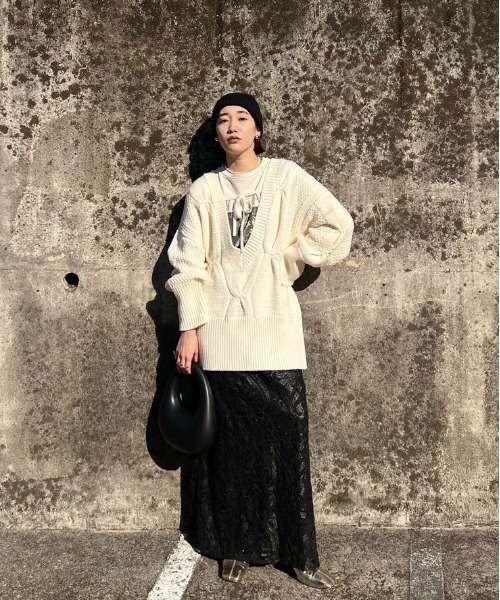 Ameri（アメリ）の「UND 2WAY CABLE BIG BIG KNIT TOP（ニット