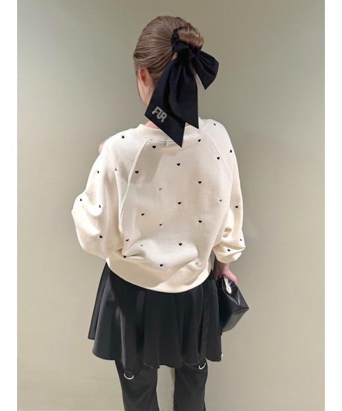 FURFUR（ファーファー）の「【限定カラー】ミニハート刺繍スウェット