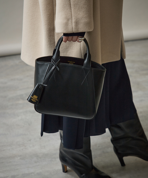 VERMEIL par iena（ヴェルメイユパーイエナ）の「Whitehouse Cox