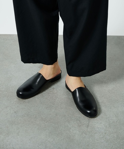 foot the coacher（フットザコーチャー）の「OPERA SANDALS