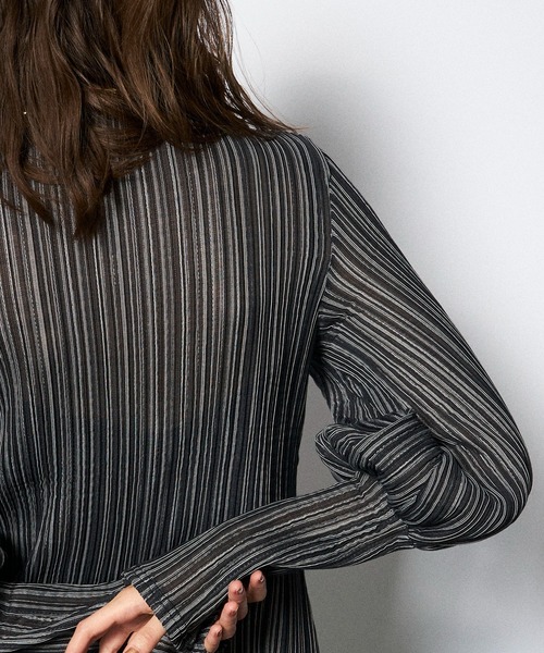 MAISON SPECIAL（メゾンスペシャル）の「ボリュームスリーブプリーツ