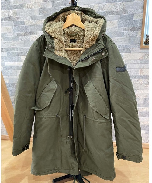 DIESEL（ディーゼル）の「裏ボア ミリタリー 中綿 モッズコート J