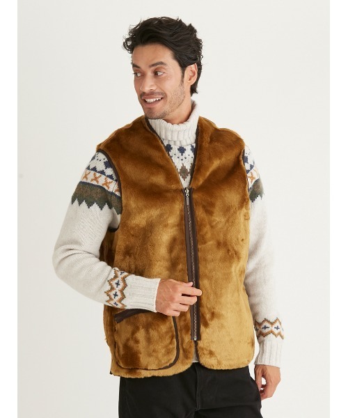 Barbour（バブアー）の「フロントジップ ファー ライナー ベスト