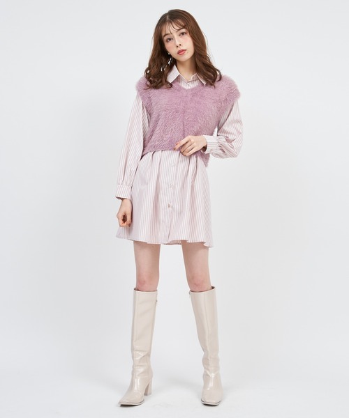 ROYAL PARTY（ロイヤルパーティー）の「ニットベスト付くびれる