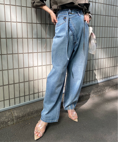 Ameri（アメリ）の「CROSS FRONT PAPA DENIM（デニムパンツ）」 - WEAR