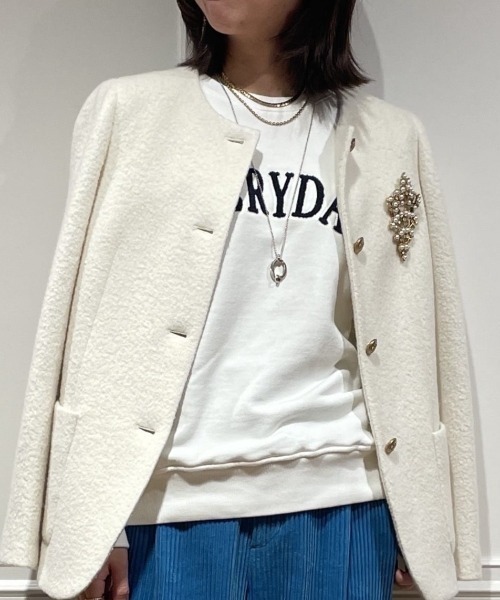 allureville（アルアバイル）の「シープパイルノーカラージャケット