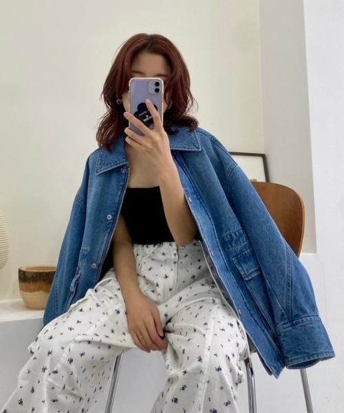 LILY BROWN（リリーブラウン）の「バリエーションドロストオーバー