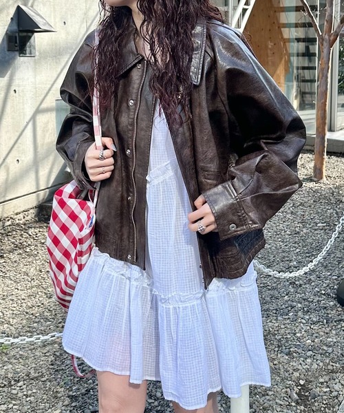 Kastane（カスタネ）の「【2サイズ展開】フェイクレザーショート