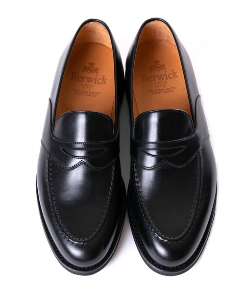 Berwick バーウィック ローファー 4407 ヴィブラム ソール（ローファー