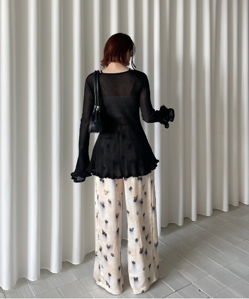 Ameri（アメリ）の「SHEER FRILL V NECK KNIT TOP（ニット/セーター