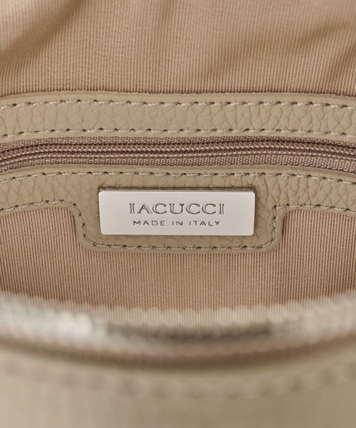 IACUCCI（イアクッチ）の「ベルタ S CANVAS（ショルダーバッグ）」 - WEAR