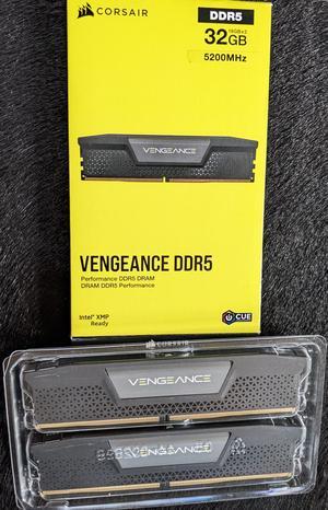 CORSAIR Vengeance 32GB (2 x 16GB) 288-Pin PC RAM DDR5 5200 (PC5