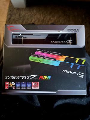 G.SKILL TridentZ RGB Series 32GB (2 x 16GB) 288-Pin PC RAM DDR4