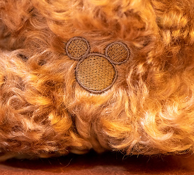 ディズニーシー20周年】ダッフィーのぬいぐるみをシュタイフ社が