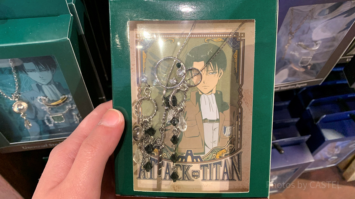 ネックレス&イヤリングセット（リヴァイ）〔USJ×進撃の巨人