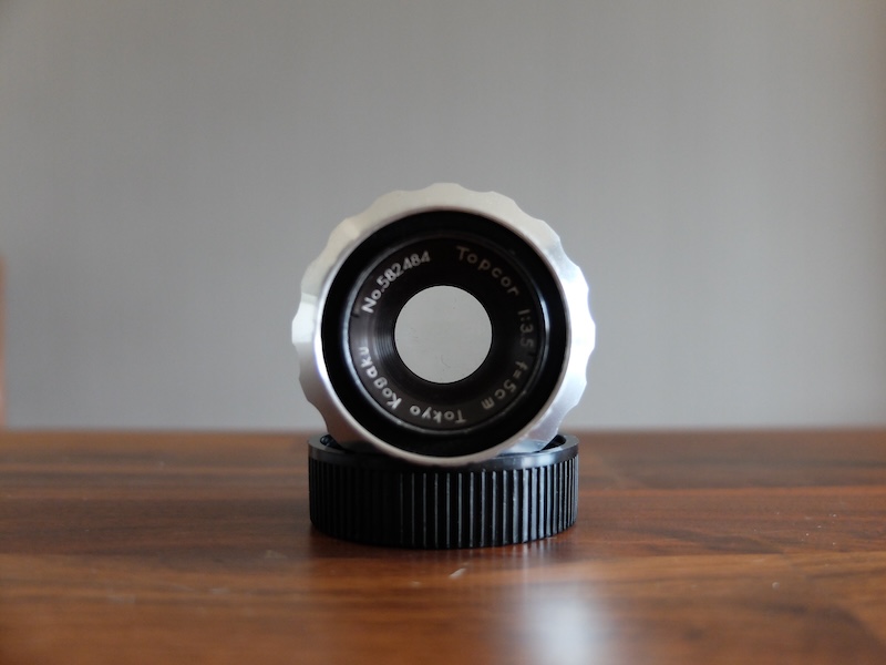 ロケットみたいな東京光学のレンズ「Topcor 5cm F3.5 固定鏡胴