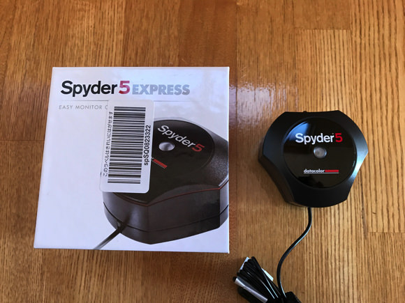 Spyder5で初のモニターキャリブレーション！色が全然違っていたので