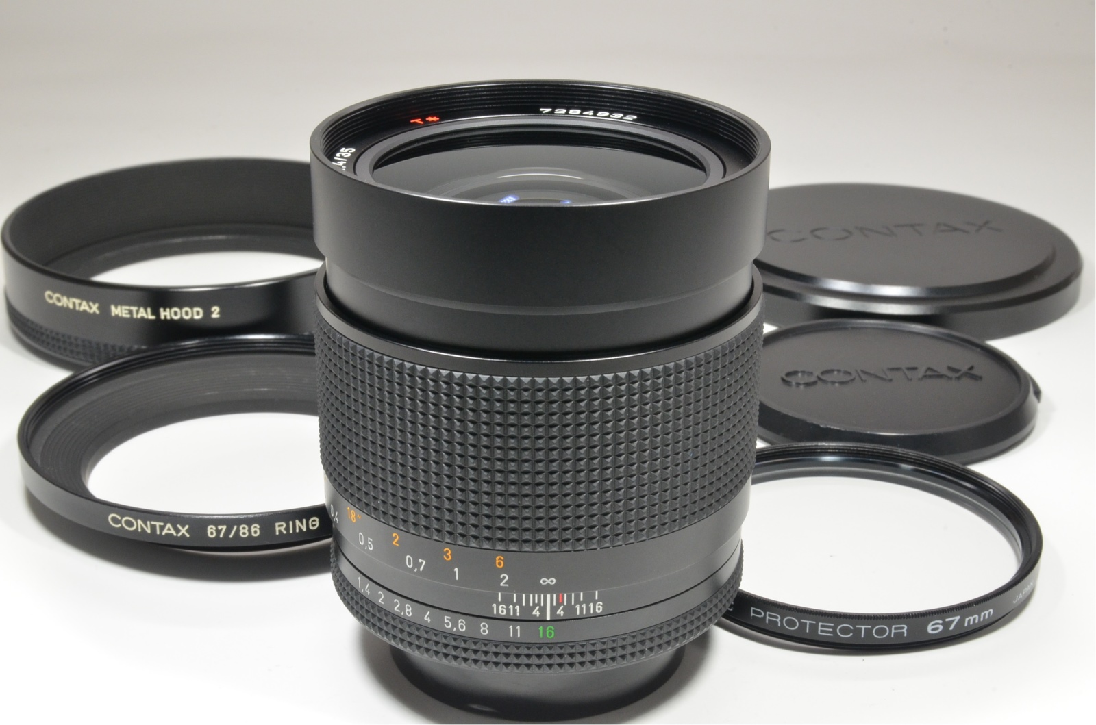 CONTAX Carl Zeiss Distagon T* 35mm f1.4 MMJ with Metal Hood #a0803