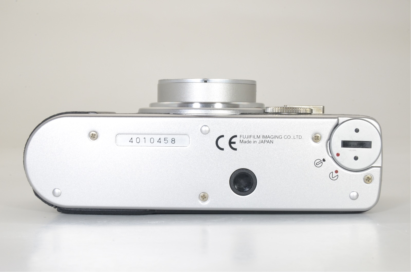 Fuji Fujifilm KLASSE W Silver 28mm f2.8 film camera from Japan