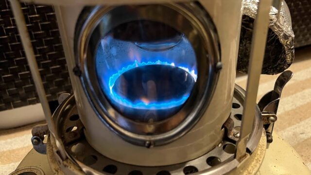 完全解説】アラジンストーブ16型のオリジナル綿芯をガラス芯に交換して