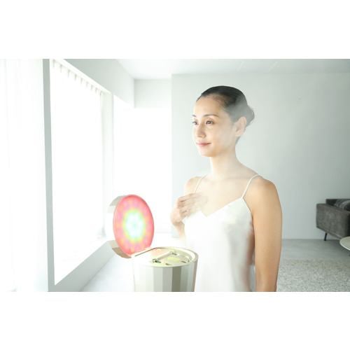 ヤーマン YJSB0N 美顔器スチーマー フォトケア | ヤマダウェブコム