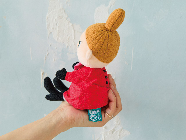 いちごのようにころんとしたフォルムのリトルミイのぬいぐるみが登場