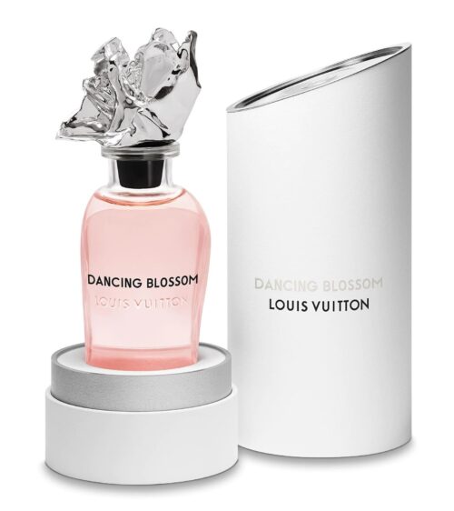 ダンシング ブロッサム｜空中庭園を舞う四季の花々が織り成す