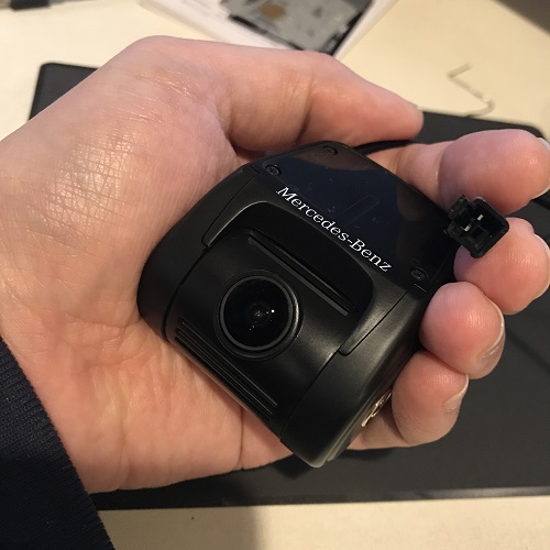 ベンツ純正ドライブレコーダーについて解説