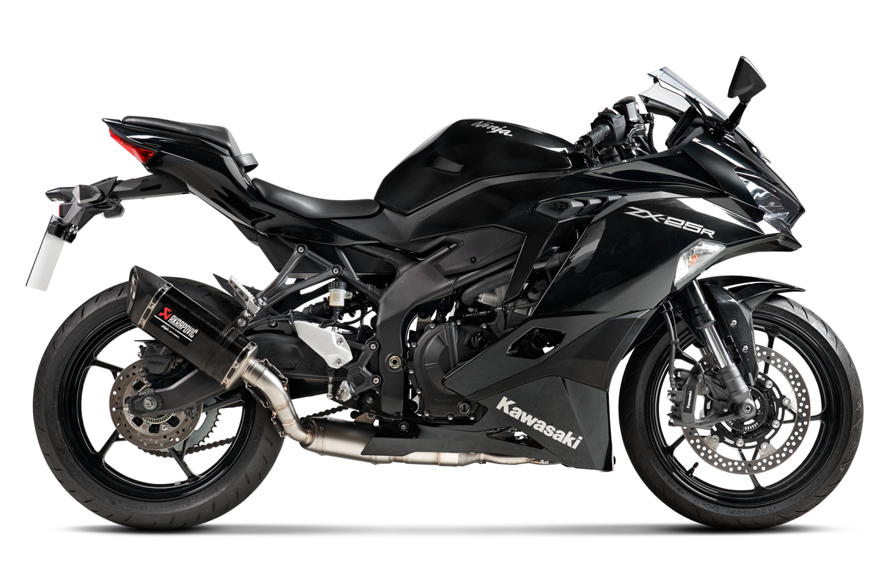 Ninja ZX-25R用アクラポビッチマフラー、21万7800円で登場！｜Motor