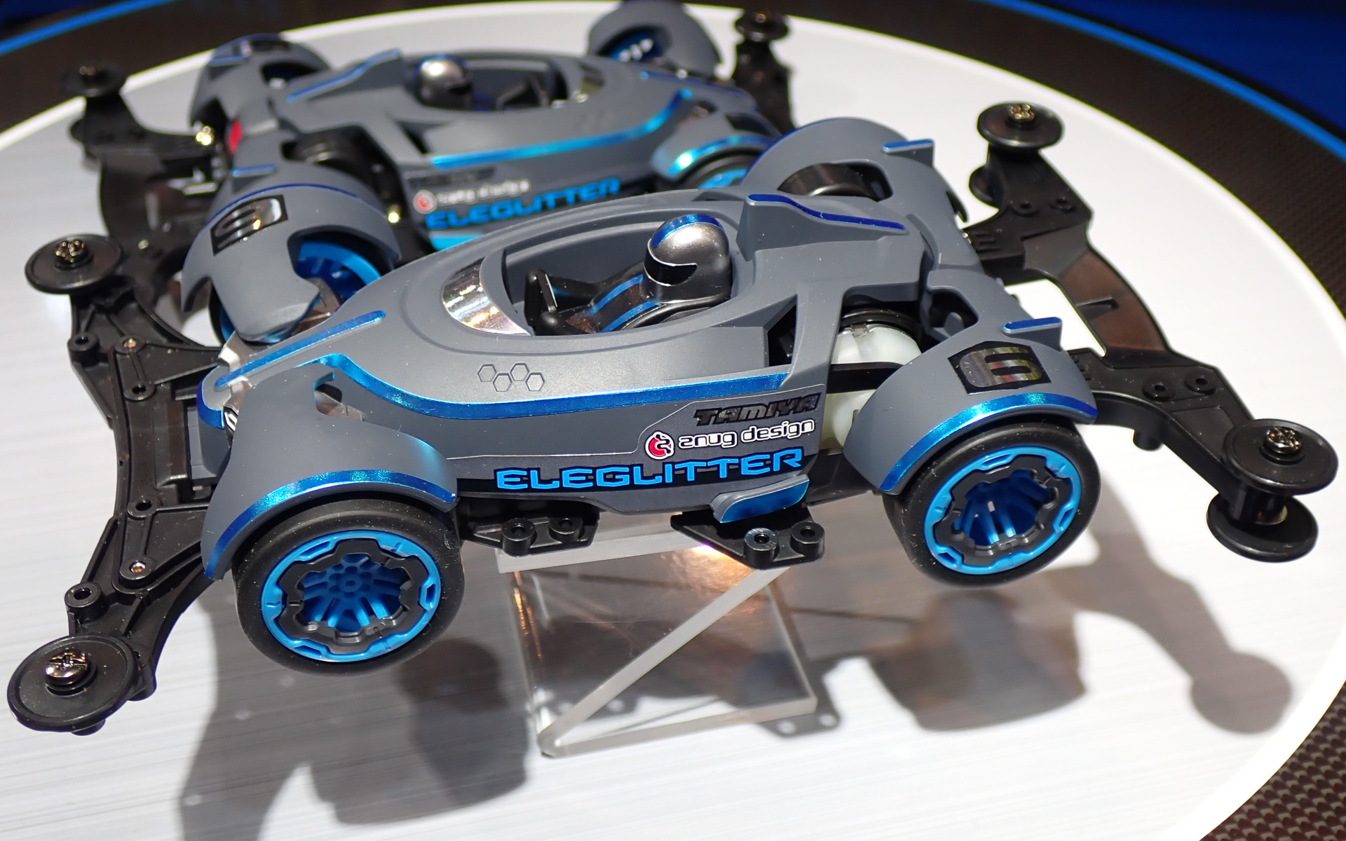 タミヤ新型ミニ四駆、元トヨタと元ホンダのデザイナーがデザイン