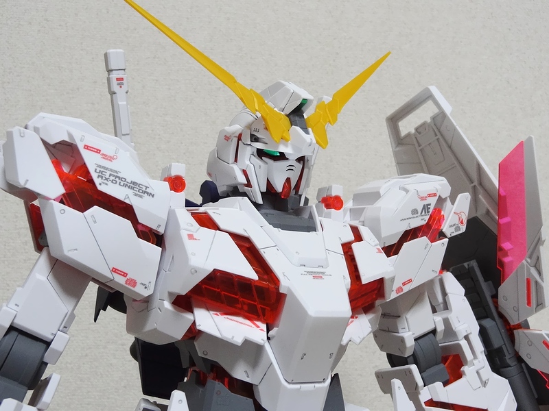 スタンダード完成品】バンダイ メガサイズ 1/48 ユニコーンガンダム