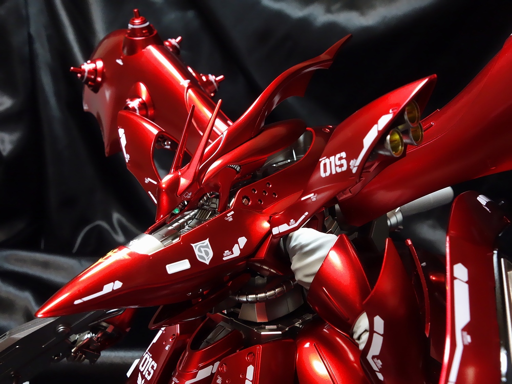 チタニウムフィニッシュテイスト全塗装【プレシャス完成品】バンダイ