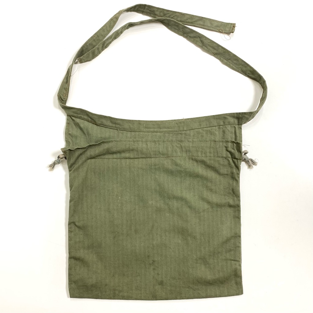 40s AMERICAN RED CROSS H.B.T. MILITARY APRON BAG. | 古着屋【True