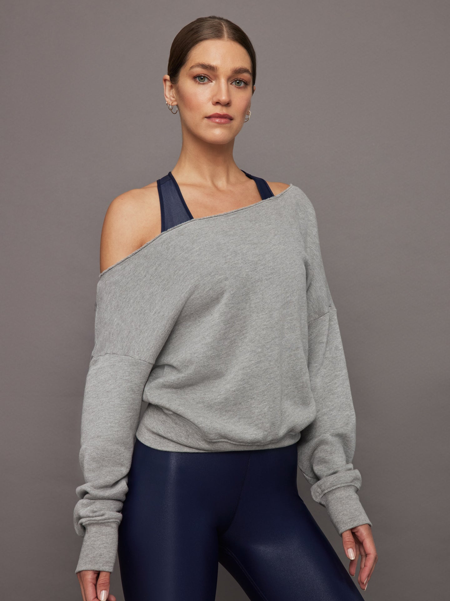 Off Shoulder Sweatshirt in French Terry - Heather Grey – Carbon38