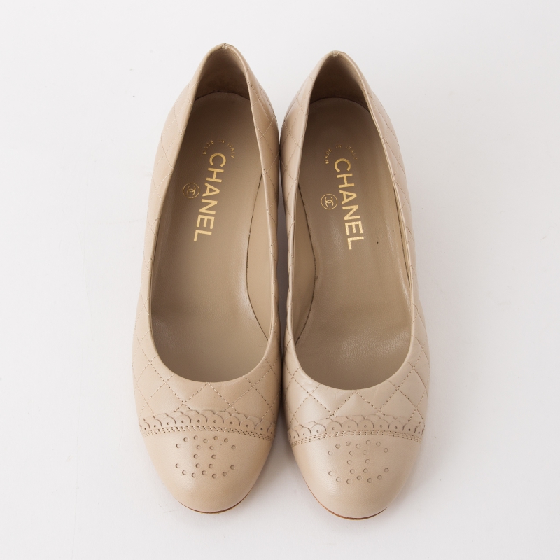 CHANEL シャネル レザーパンプス ベージュ系 | 結婚式パーティーの