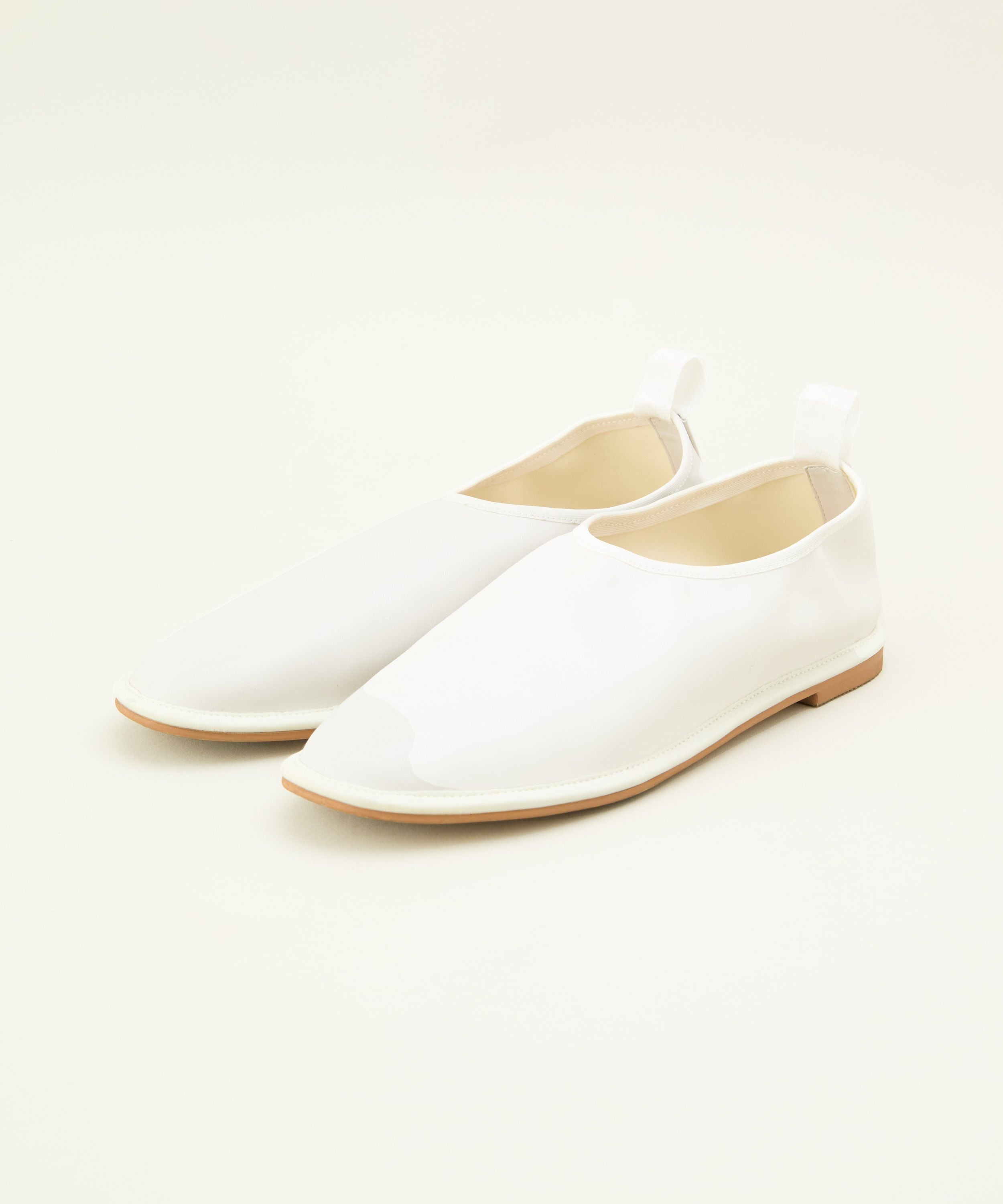 LE VERNIS] Bere foot shoes | CASSELINI ONLINE SHOP