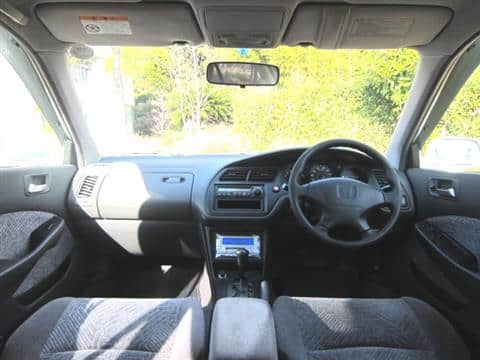 2．3Vi CF6 アコードワゴン（ホンダ）の価格・スペック情報{平成12