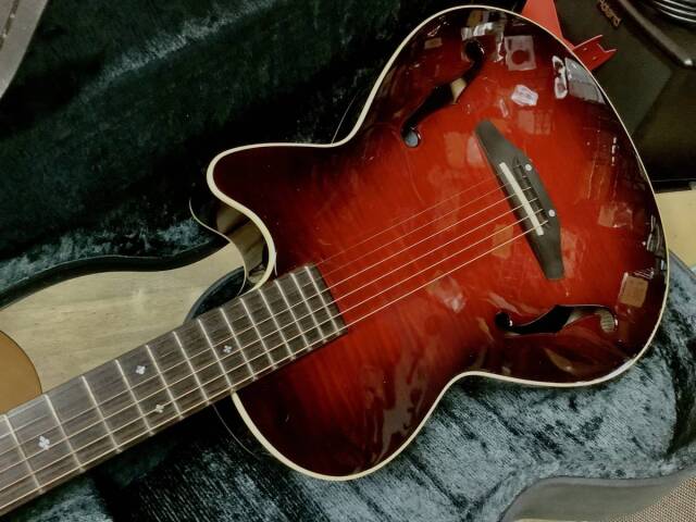 k.yairi KYF-2 エレアコ ハードケース付き k.yairi KYF-2 エレアコ