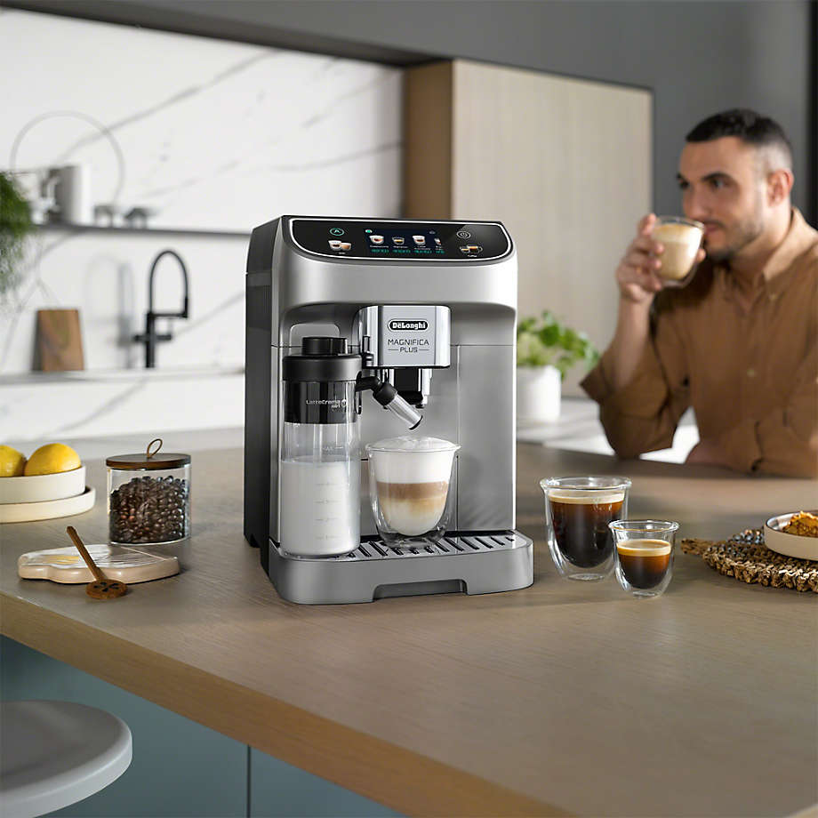 De'Longhi Magnifica Plus with LatteCrema Automatic Coffee and