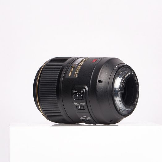 Nikon AF-S NIKKOR 105mm f/2.8 G Micro ED VR Autofocus IF Lens {62}