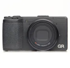 Ricoh GR Digital III Camera with 6.0mm f/1.9 {10MP}