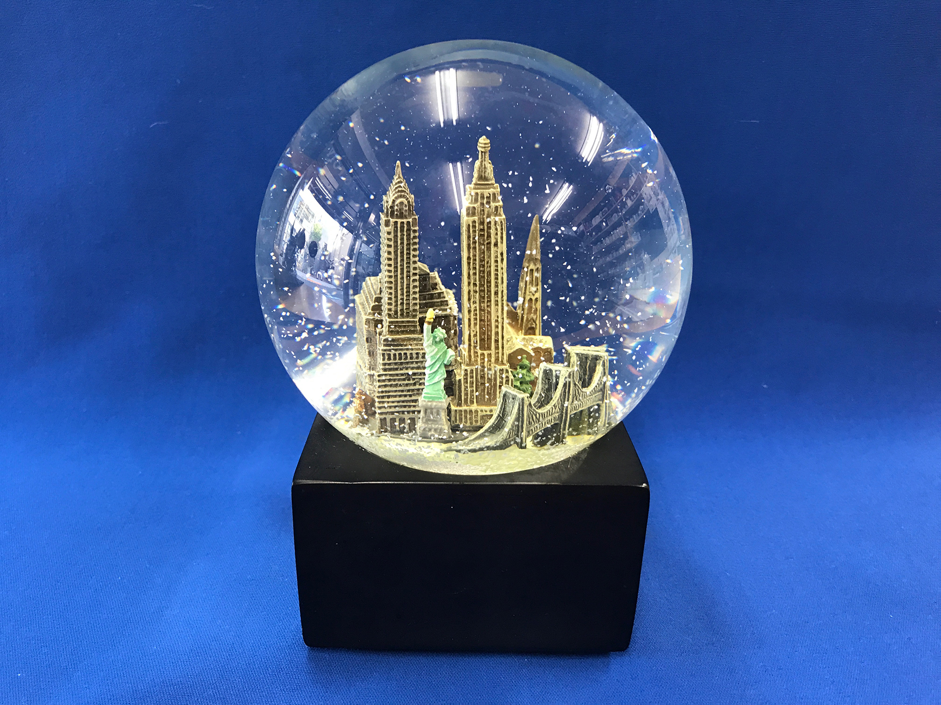 NYスノードーム | オリジナルデザインの陶磁器ならビクトリー陶器